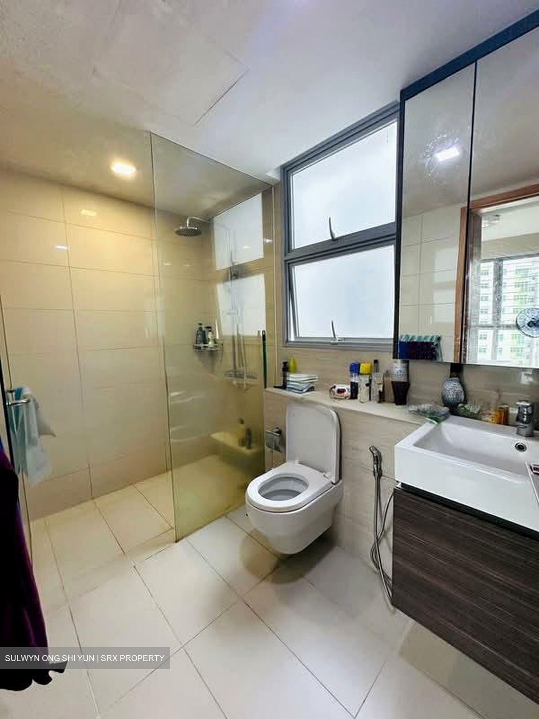 Prive (D19), Condominium #606502311